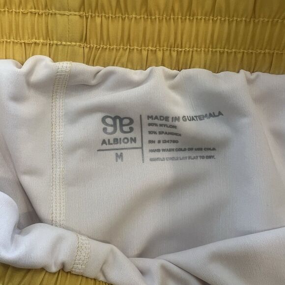 Albion Mustard Lunge Shorts High Waisted Stretch Running Workout Yellow Medium - Picture 3 of 7